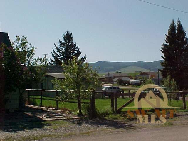 403 E WASHINGTON, White Sulphur Springs, MT 59645