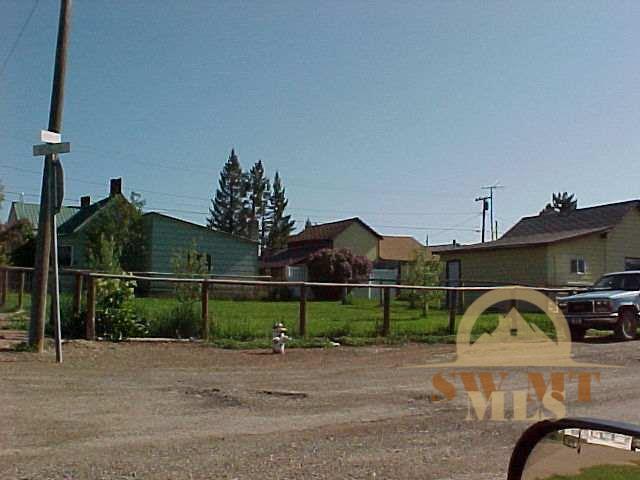 403 E WASHINGTON, White Sulphur Springs, MT 59645