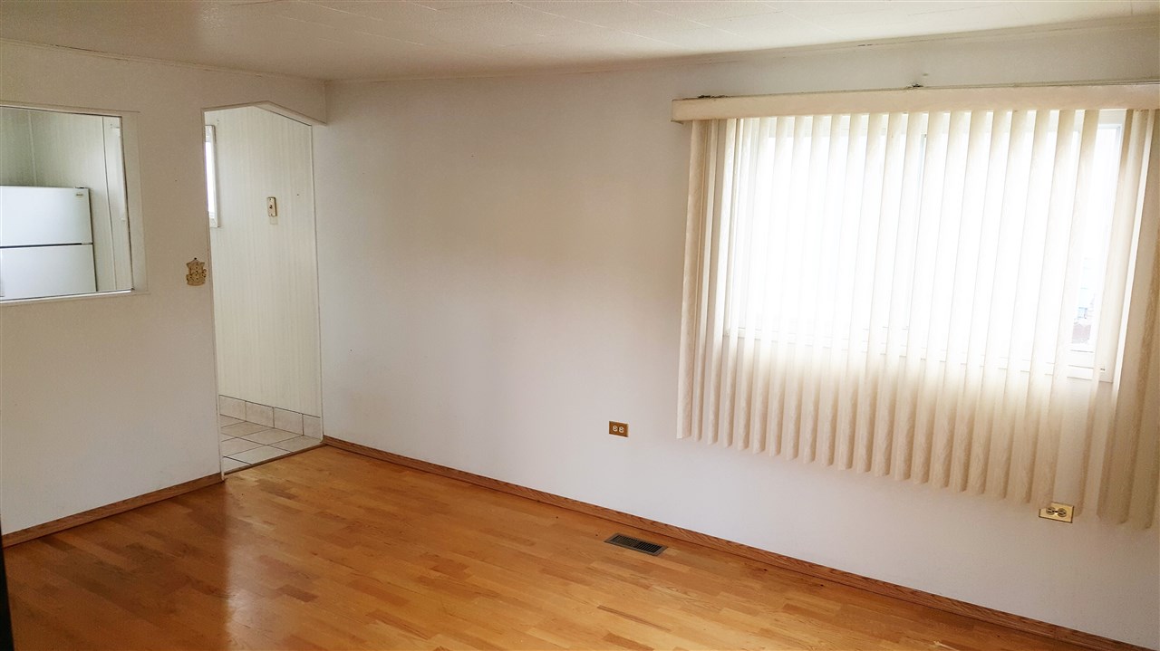 2220 WALNUT ST, Butte, MT 59701