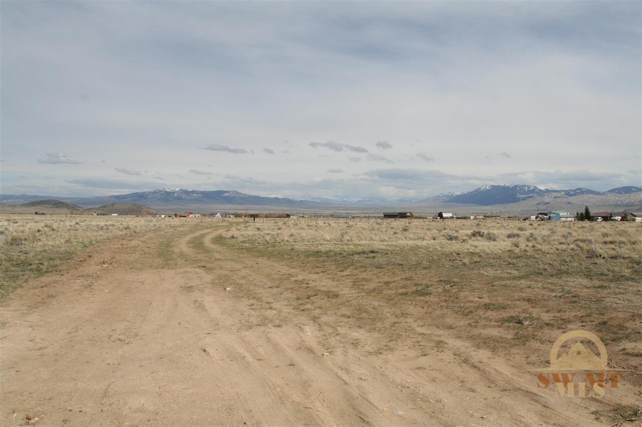 6800 Hwy 278, Dillon, MT 59725