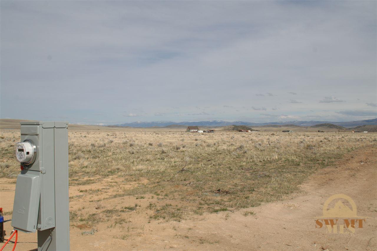 6800 Hwy 278, Dillon, MT 59725