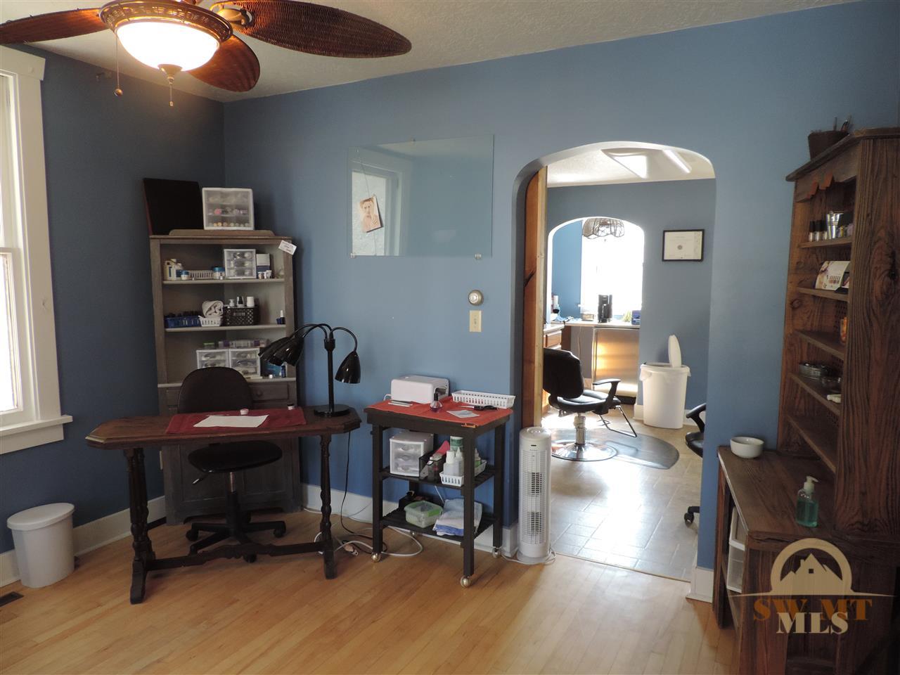 110 S Atlantic St, Dillon, MT 59725