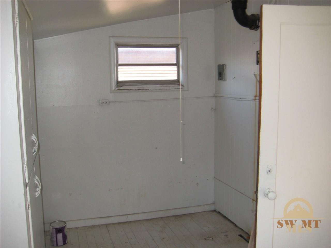413 N Whitehall Street, Whitehall, MT 59759