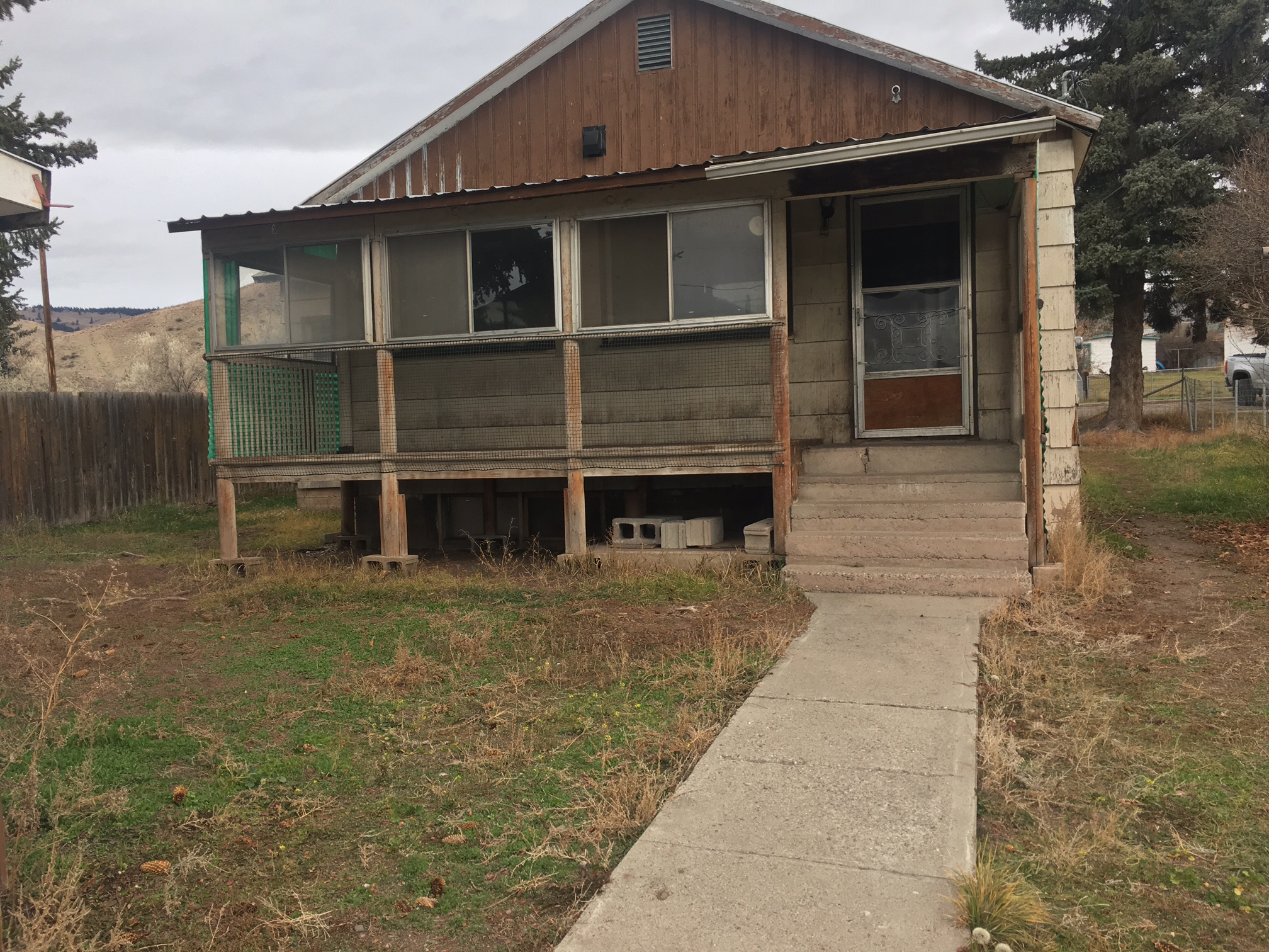 47 West Broad Street, Drummond, MT 59832