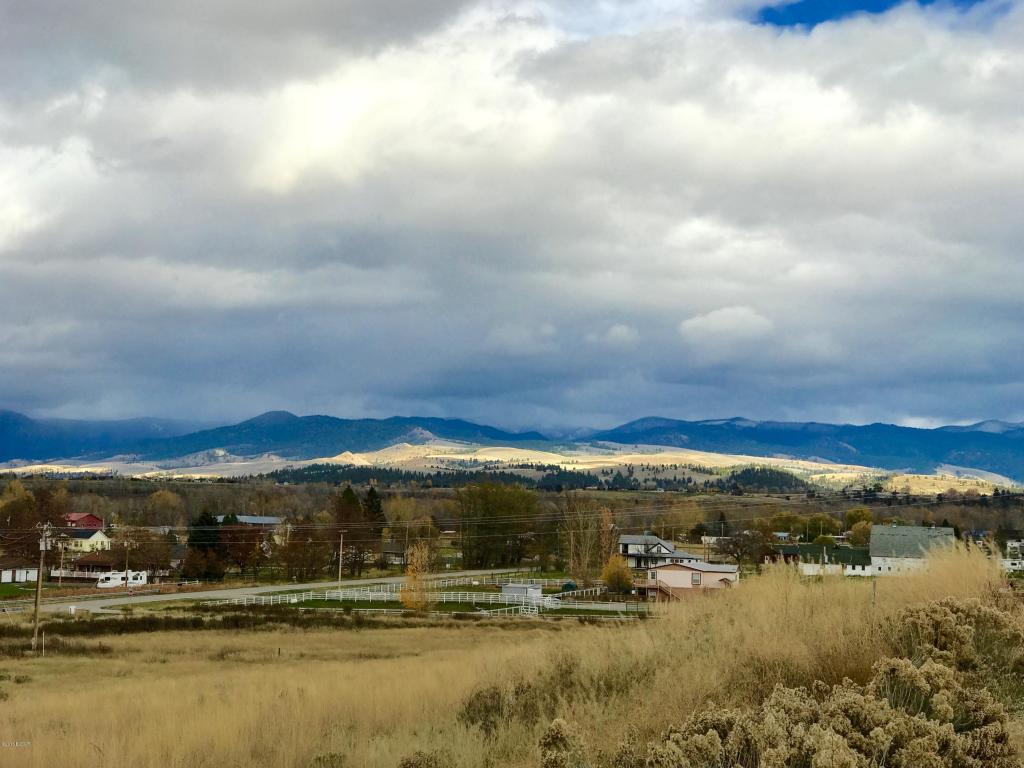 860Cochise WAY, Hamilton, MT 59840