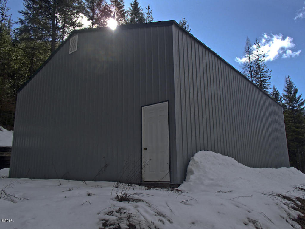101 Rice Draw Road, Heron, MT 59844