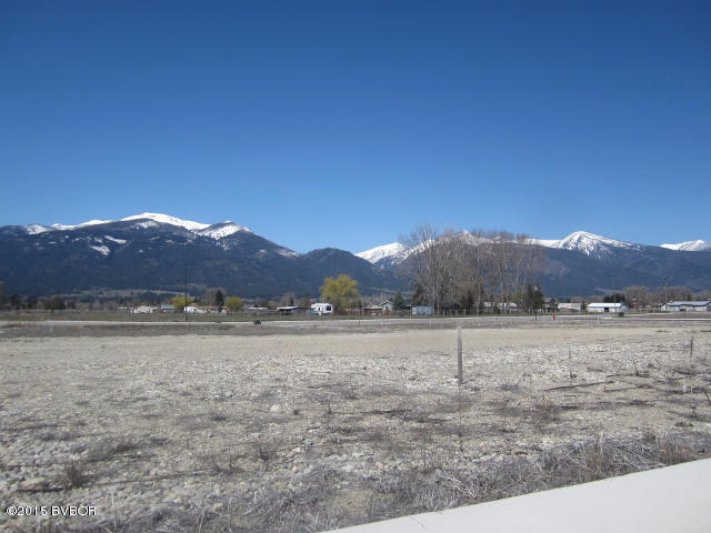 3590Hitching Post LN, Stevensville, MT 59870