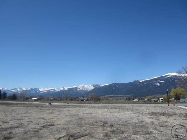 3588 Trading Post Lane, Stevensville, MT 59870