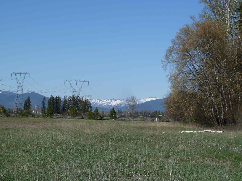 2577 Helena Flats Road, Kalispell, MT 59901
