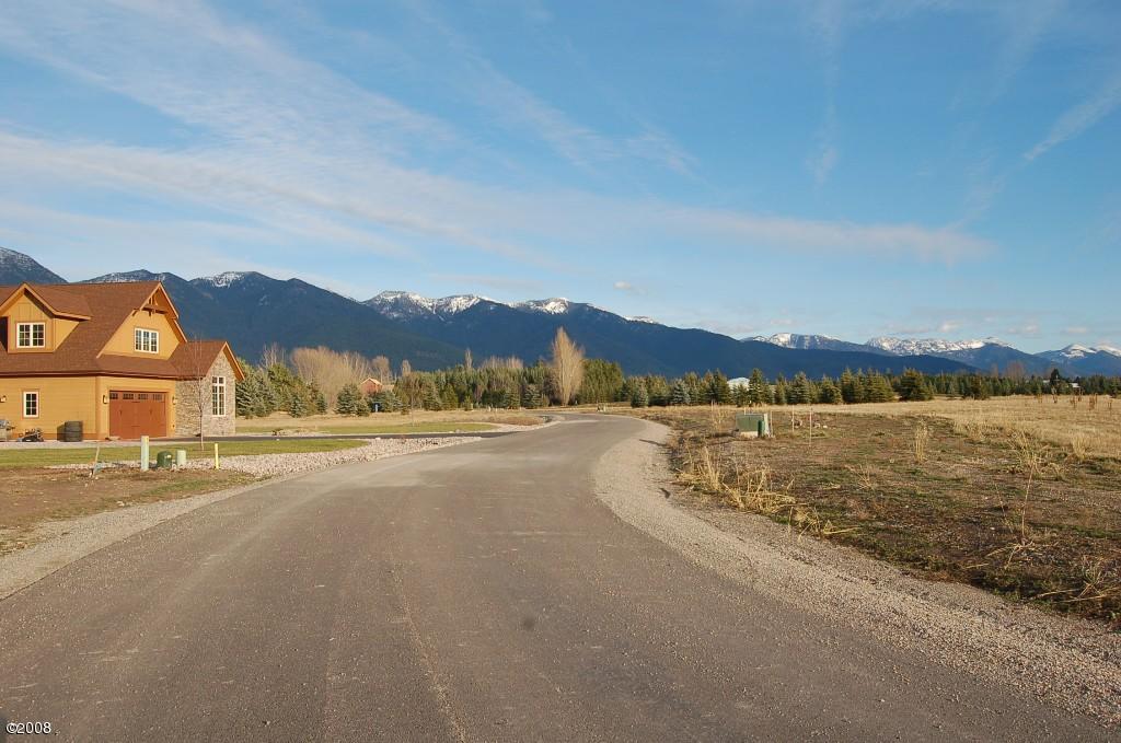 346 Spruce Meadows Loop, Kalispell, MT 59901