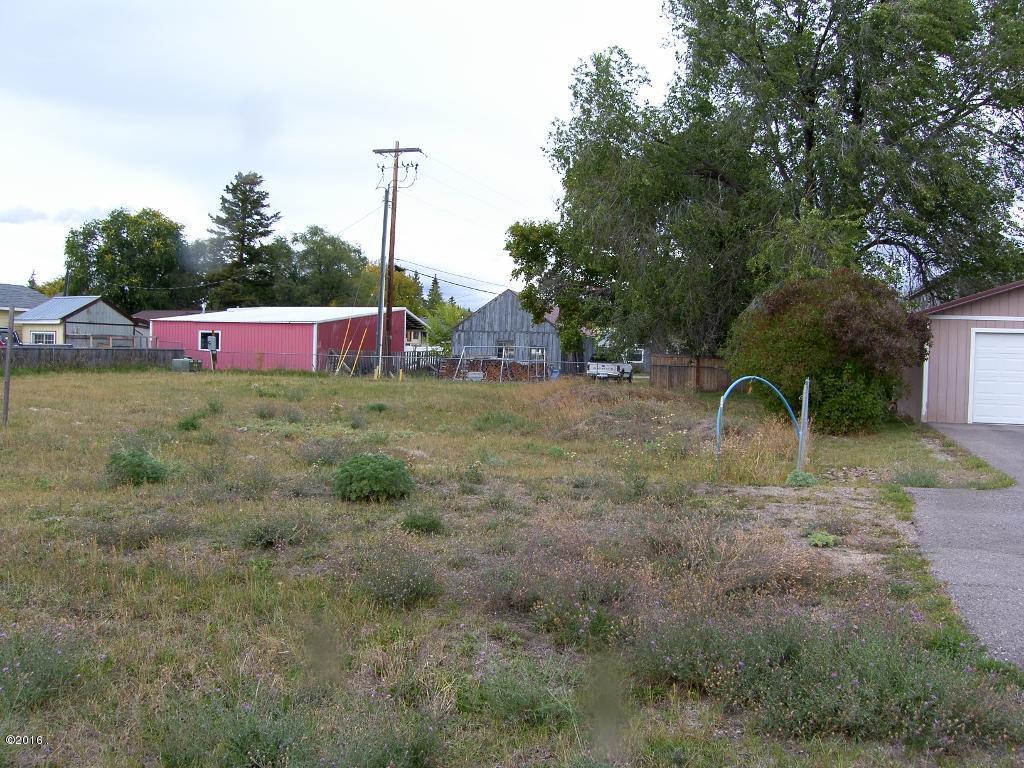 1322 6th Avenue West, Kalispell, MT 59901