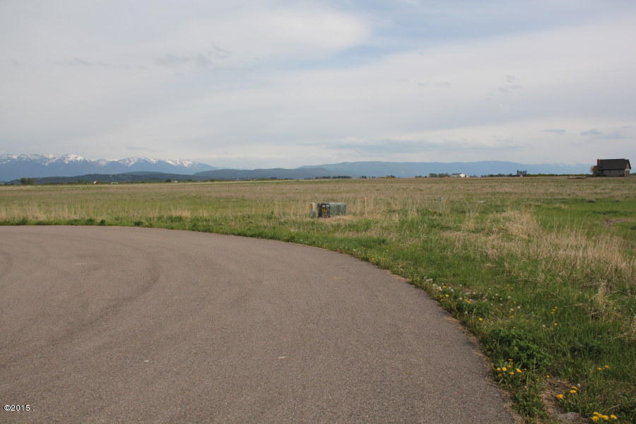 76 Blue Sky Lane, Kalispell, MT 59901