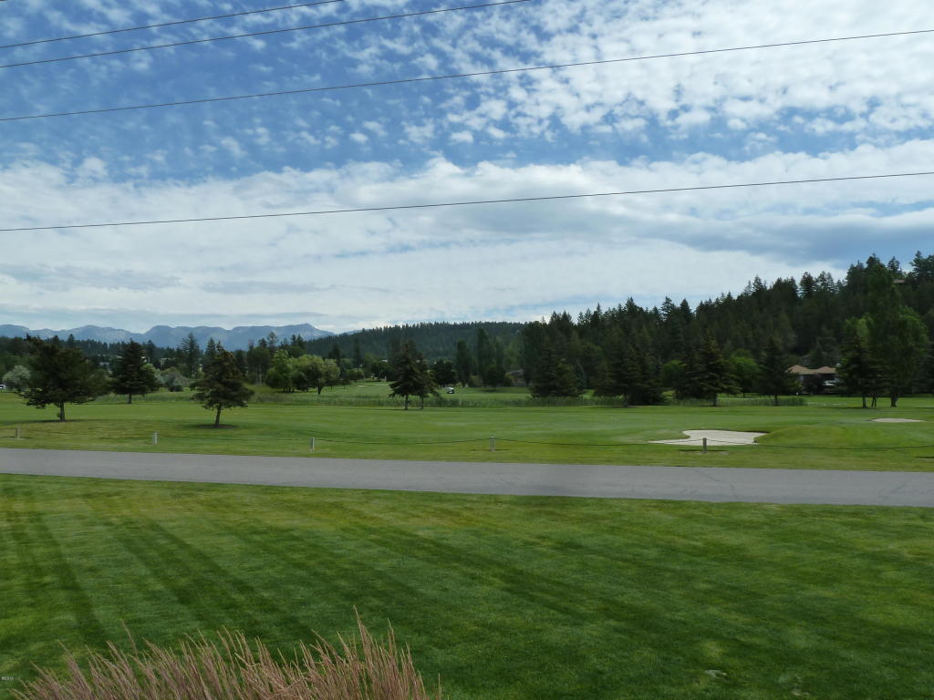 116 Harbor Way, Bigfork, MT 59911