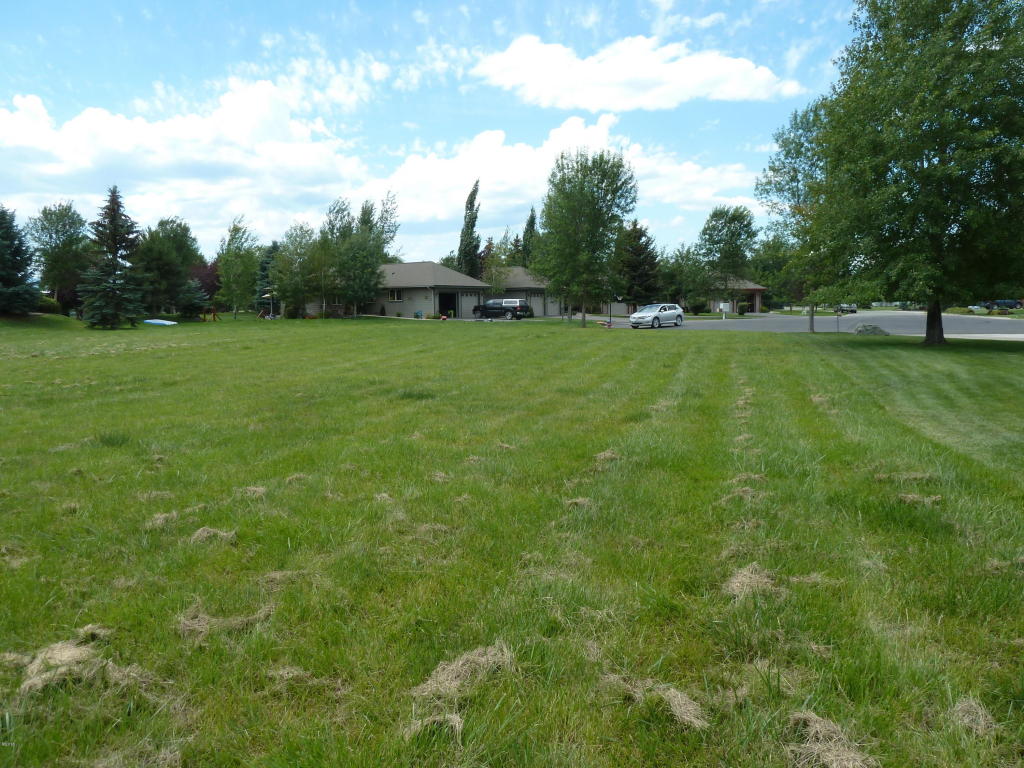 116 Harbor Way, Bigfork, MT 59911