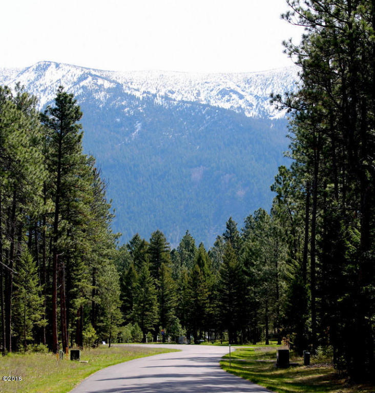 346 Lynnewood Drive, Columbia Falls, MT 59912