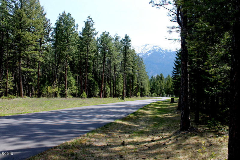 346 Lynnewood Drive, Columbia Falls, MT 59912