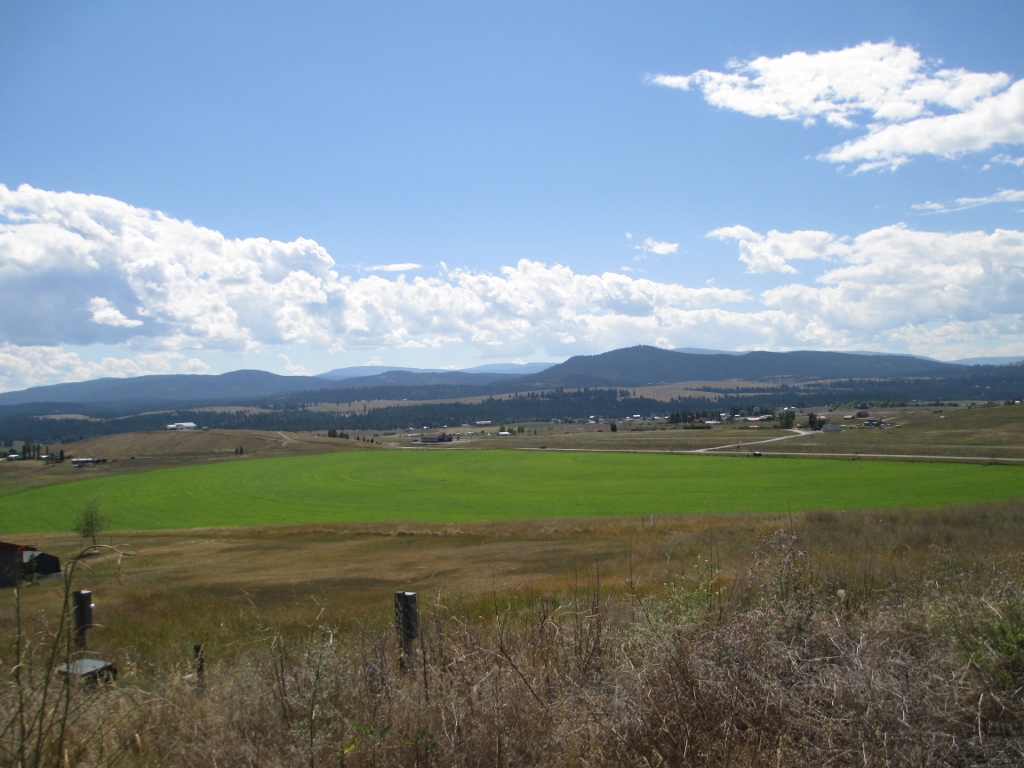 NHN HOLLENBACK CIRCLE, Eureka, MT 59917