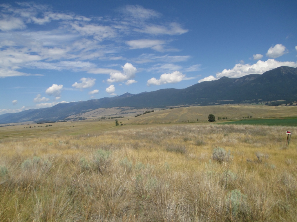 NHN HOLLENBACK CIRCLE, Eureka, MT 59917