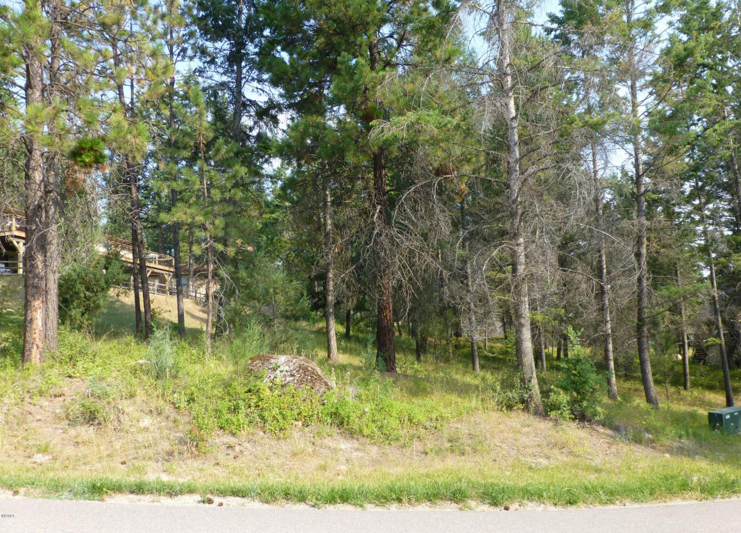 279 Lakeview Drive, Lakeside, MT 59922