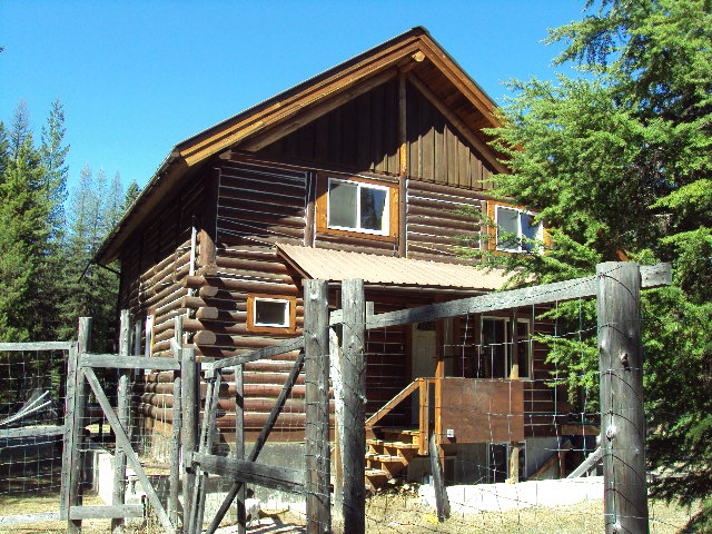 295 Elkhaven Road, Troy, MT 59935
