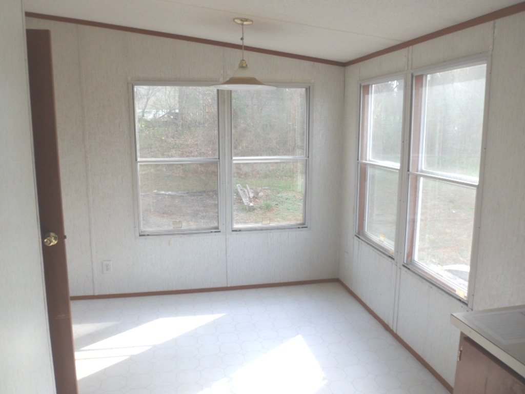 4248 Us Highway 158Advance, NC, 27006Davie County