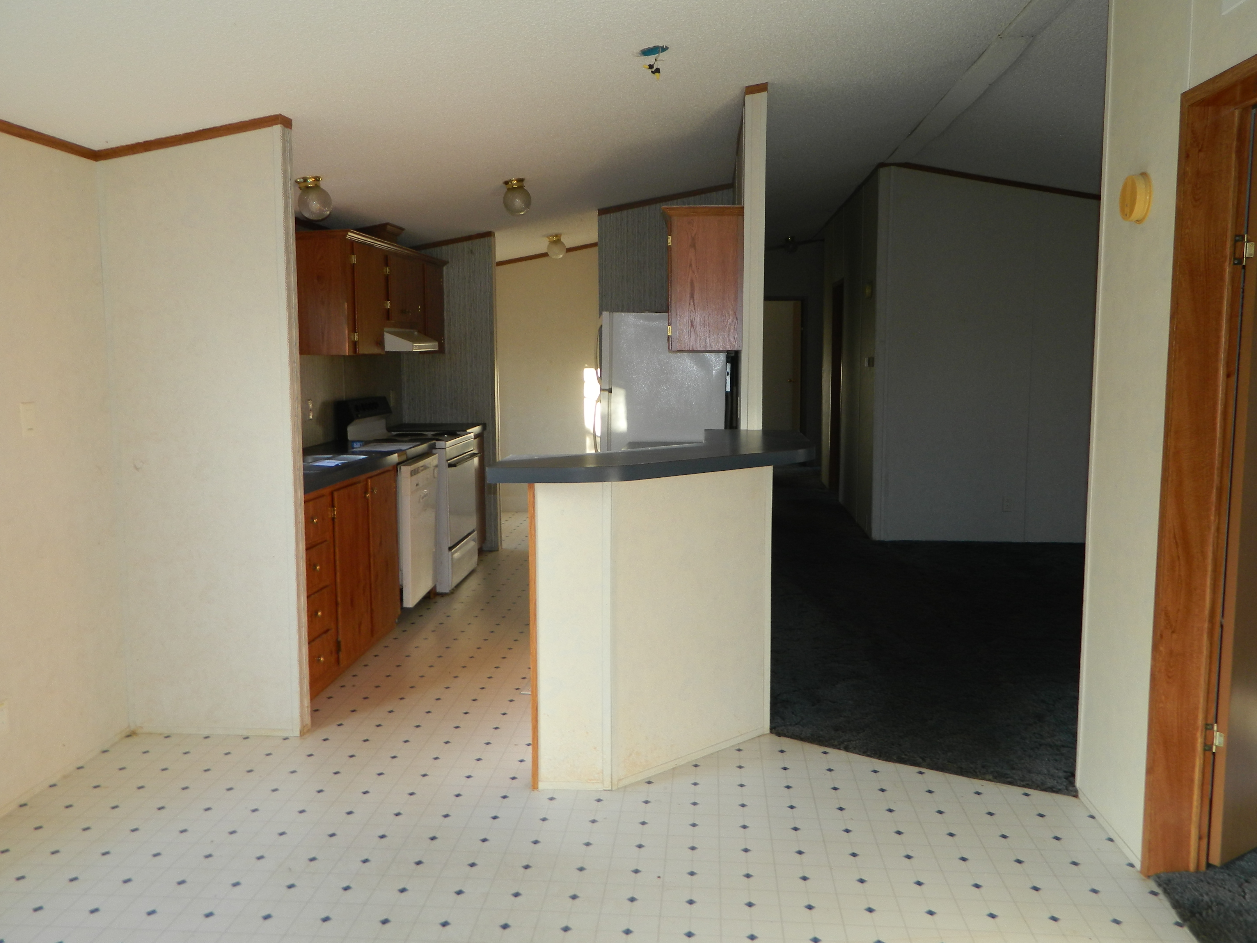 2717 Longtown RdBoonville, NC, 27011Yadkin County
