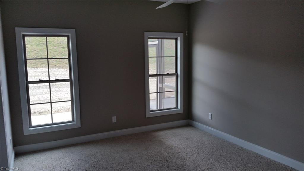 401 Plantation Village Drive, Clemmons, NC 27012