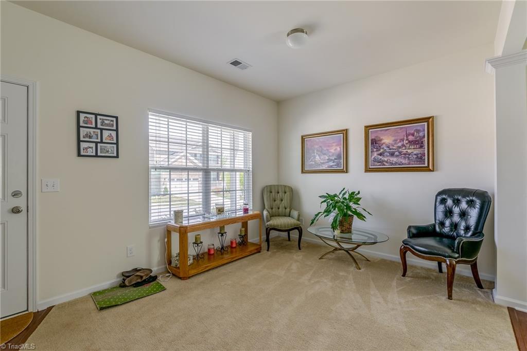 1642 Ashmead Lane, Clemmons, NC 27012
