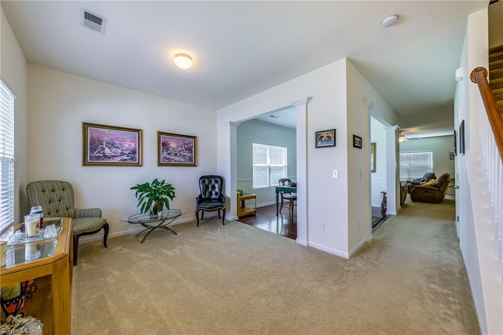 1642 Ashmead Lane, Clemmons, NC 27012