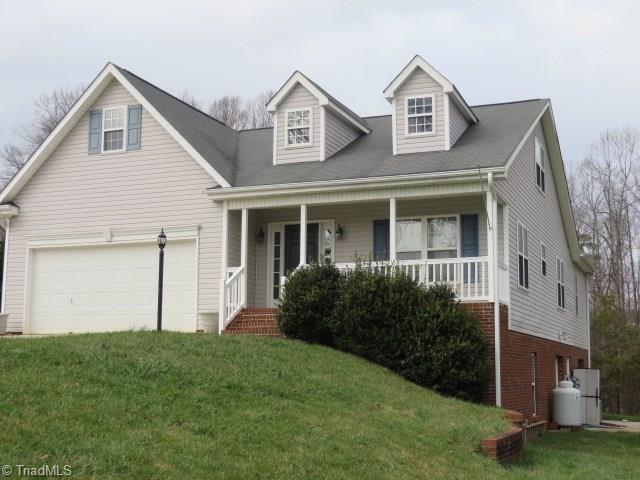 1175 Sterling Pointe Drive, King, NC 27021