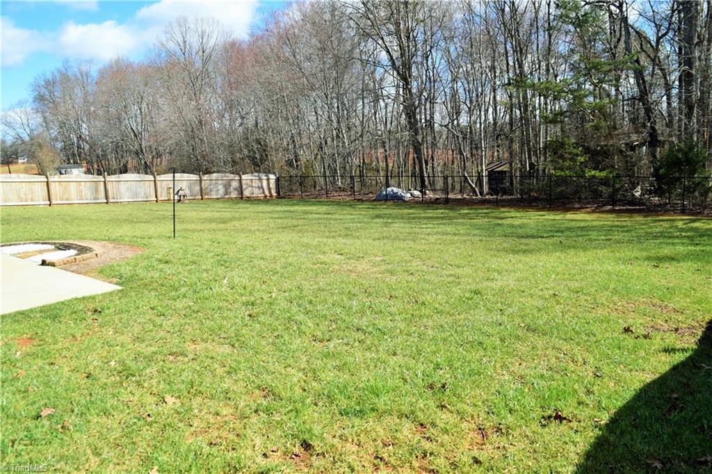 360 Mountain View Road, King, NC 27021