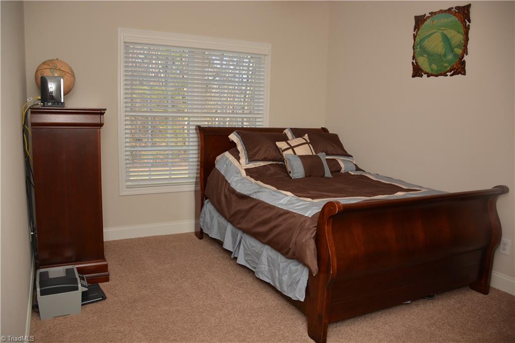 360 Mountain View Road, King, NC 27021