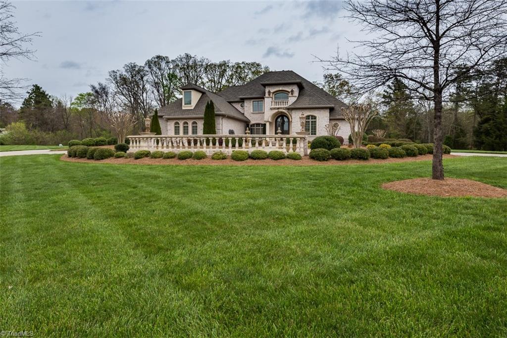 109 Nanzetta Way, Lewisville, NC 27023