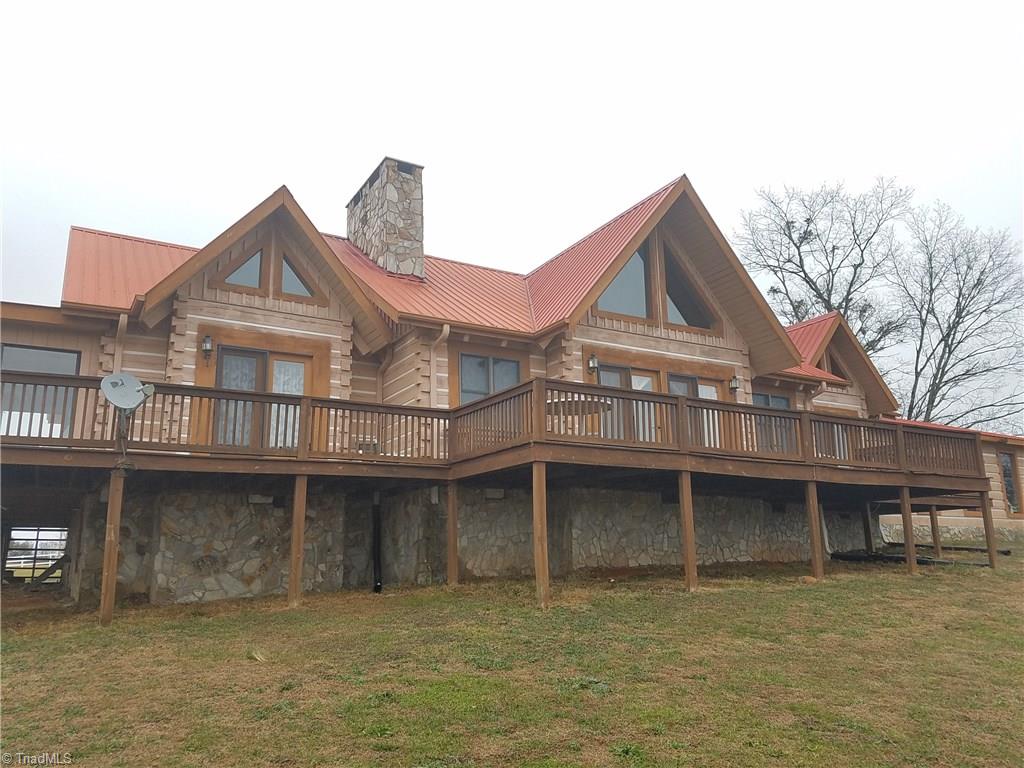 267 Cowboy Lane, Lowgap, NC 27024