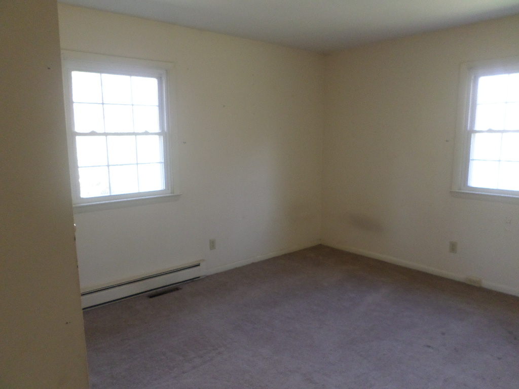 101 Bourbon TrlMount Airy, NC, 27030Surry County