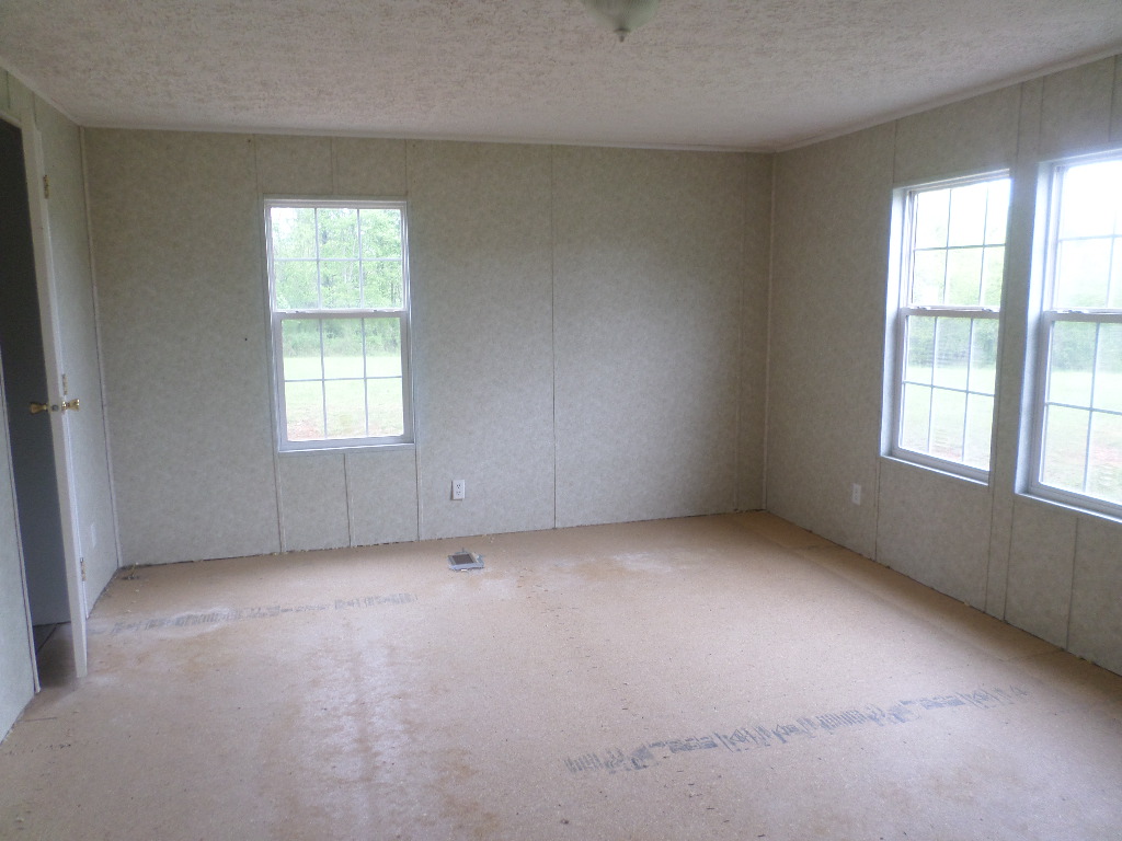 279 Cedar Lake TrlMount Airy, NC, 27030Surry County