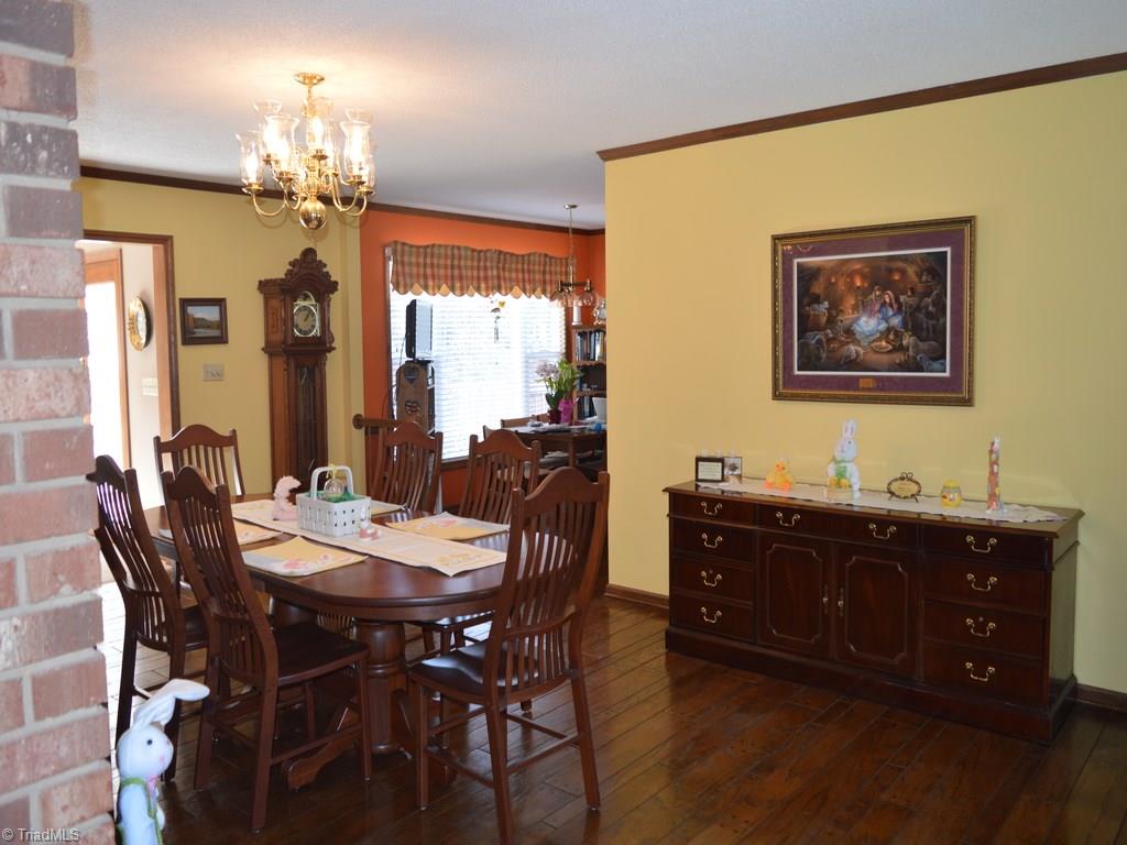 218 Cross Creek Drive, Mount Airy, NC 27030