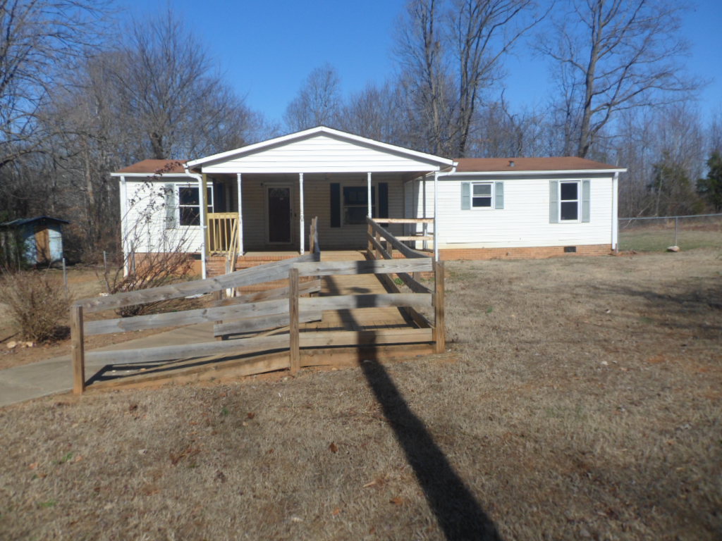 5911 Scales DrPfafftown, NC, 27040Forsyth County