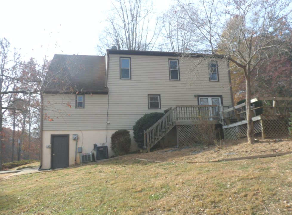 4003 Woodridge LnPfafftown, NC, 27040Forsyth County