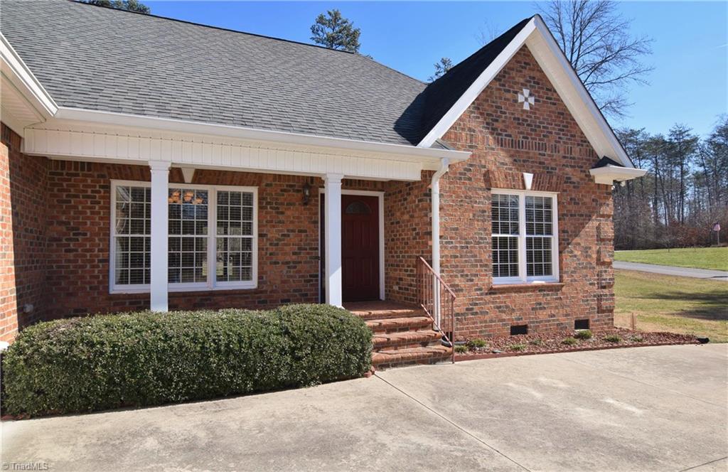 310 Springdale Road, Walnut Cove, NC 27052