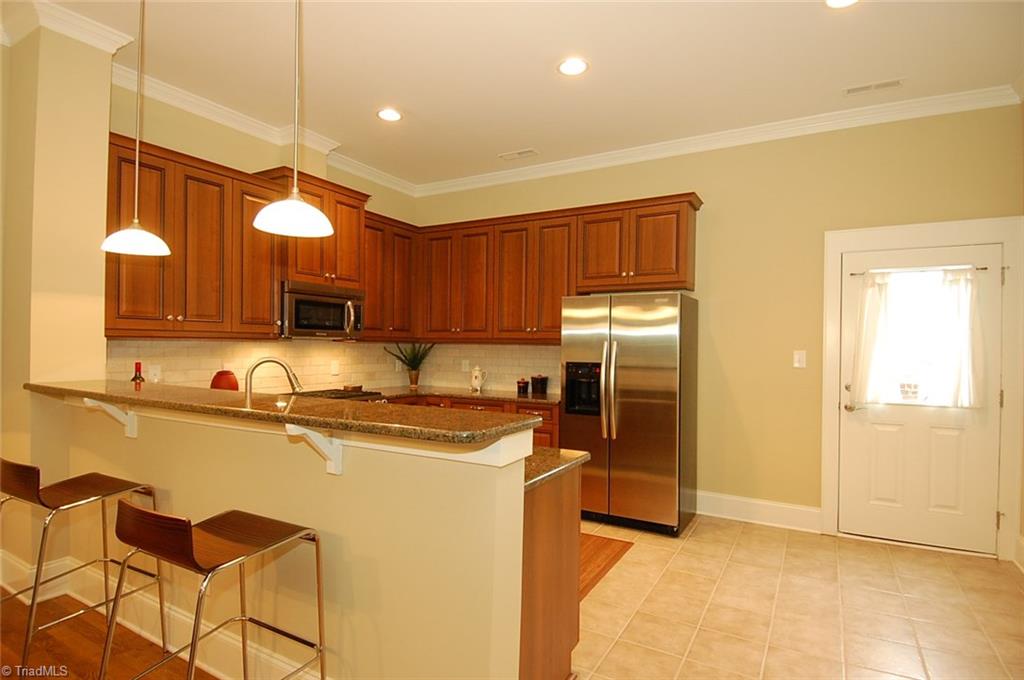 779 S Poplar Street, Winston Salem, NC 27101