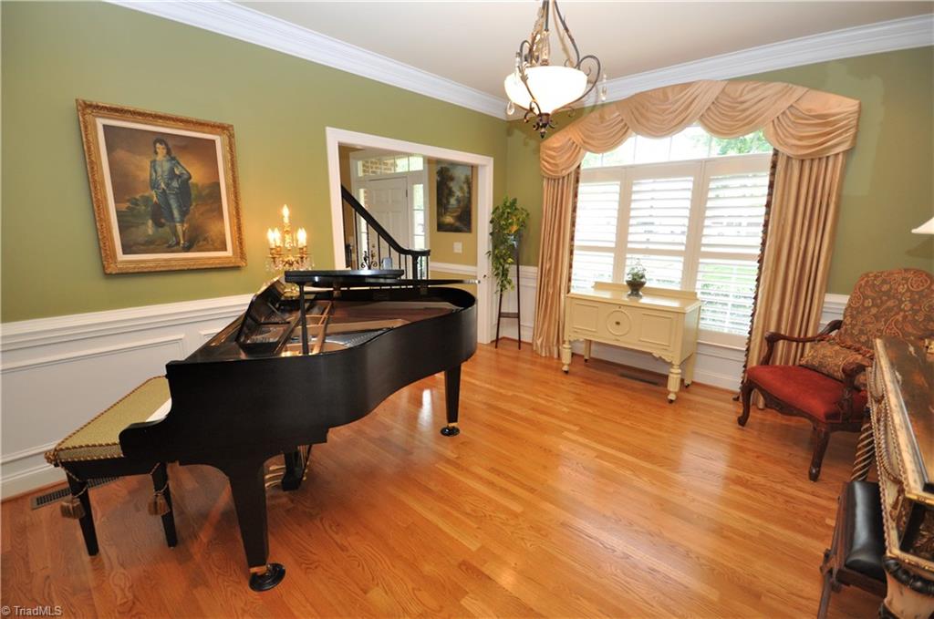 5229 Cedarwood Creek Drive, Winston Salem, NC 27104