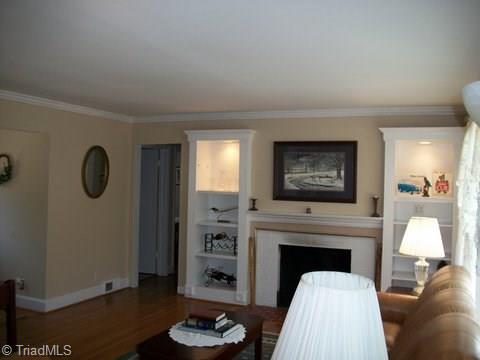 1824 Sussex Lane, Winston Salem, NC 27104
