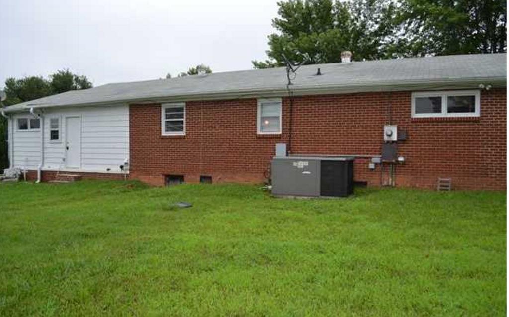 4720 Carlton DrWinston Salem, NC, 27105Forsyth County