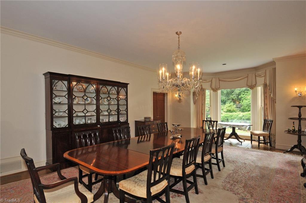 2637 Audubon Drive, Winston Salem, NC 27106