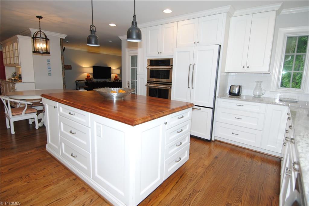 641 Nokomis Court, Winston Salem, NC 27106