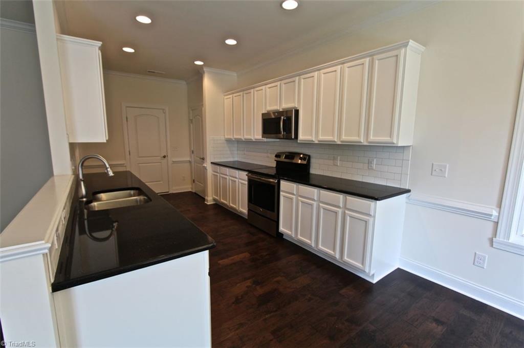 5260 Jacobs Way, Winston Salem, NC 27106