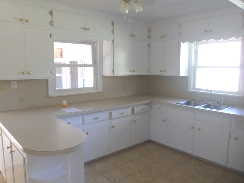 5048 S Main StWinston Salem, NC, 27107Forsyth County