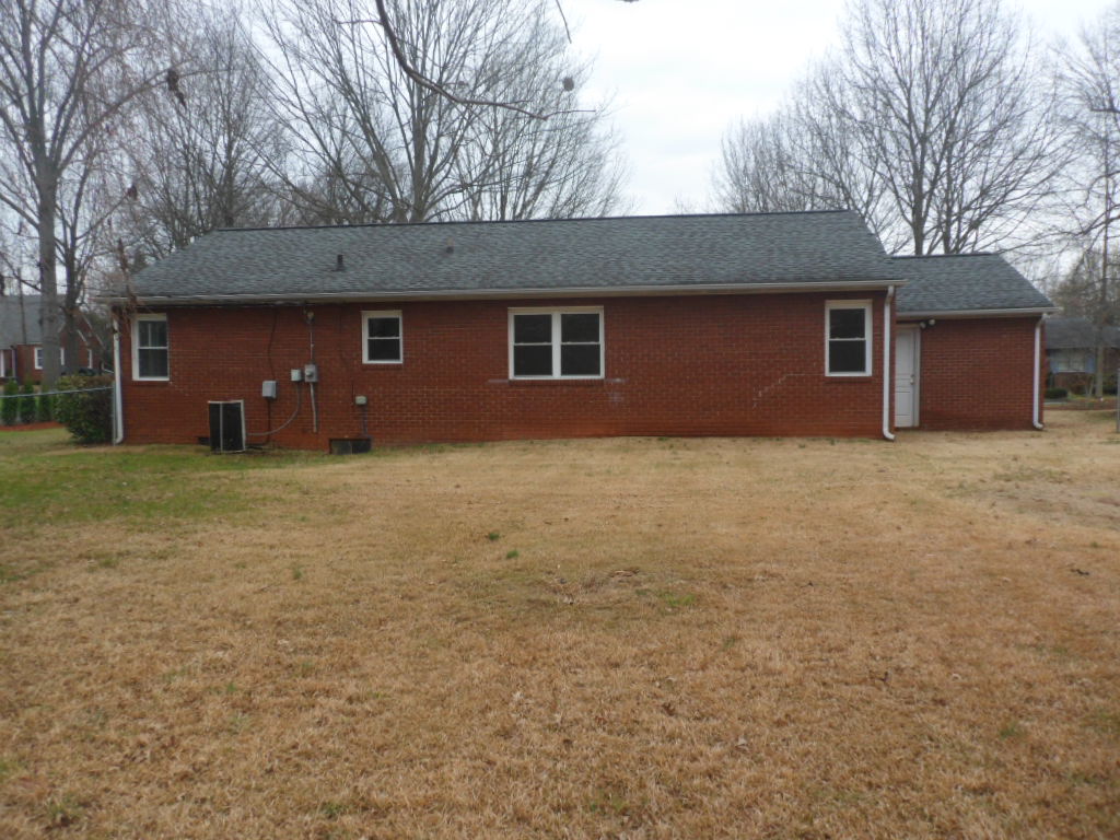 3428 Anderson DrWinston Salem, NC, 27127Forsyth County