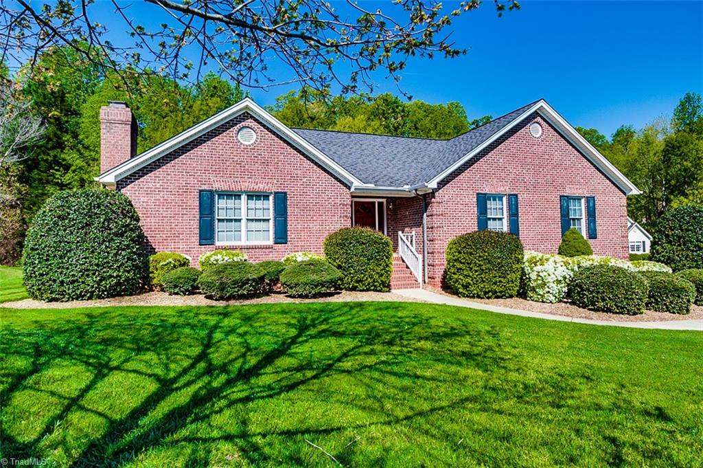 1736 Shepherds Way, Asheboro, NC 27205